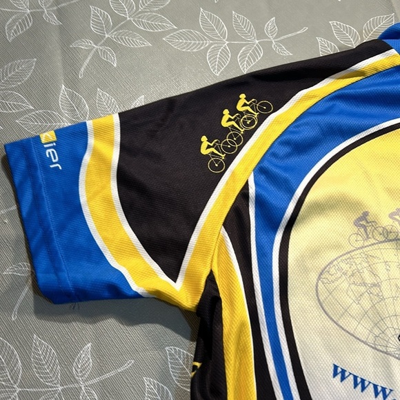 Men’s Funkier Bike Shirt. - Picture 8 of 8